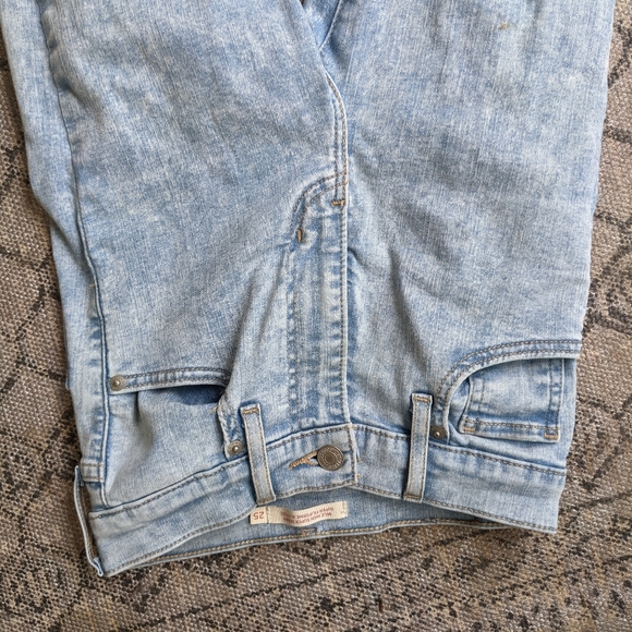 Mile High Levi's - Picture 3 of 5